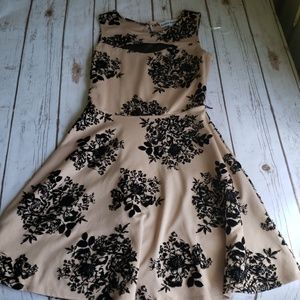 Cream and black dress size medium